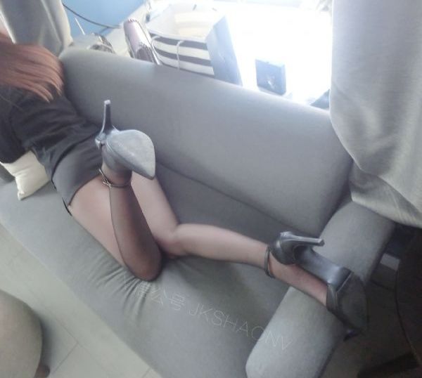 俄国三级肉体电影耐莉_4K高清视频观看